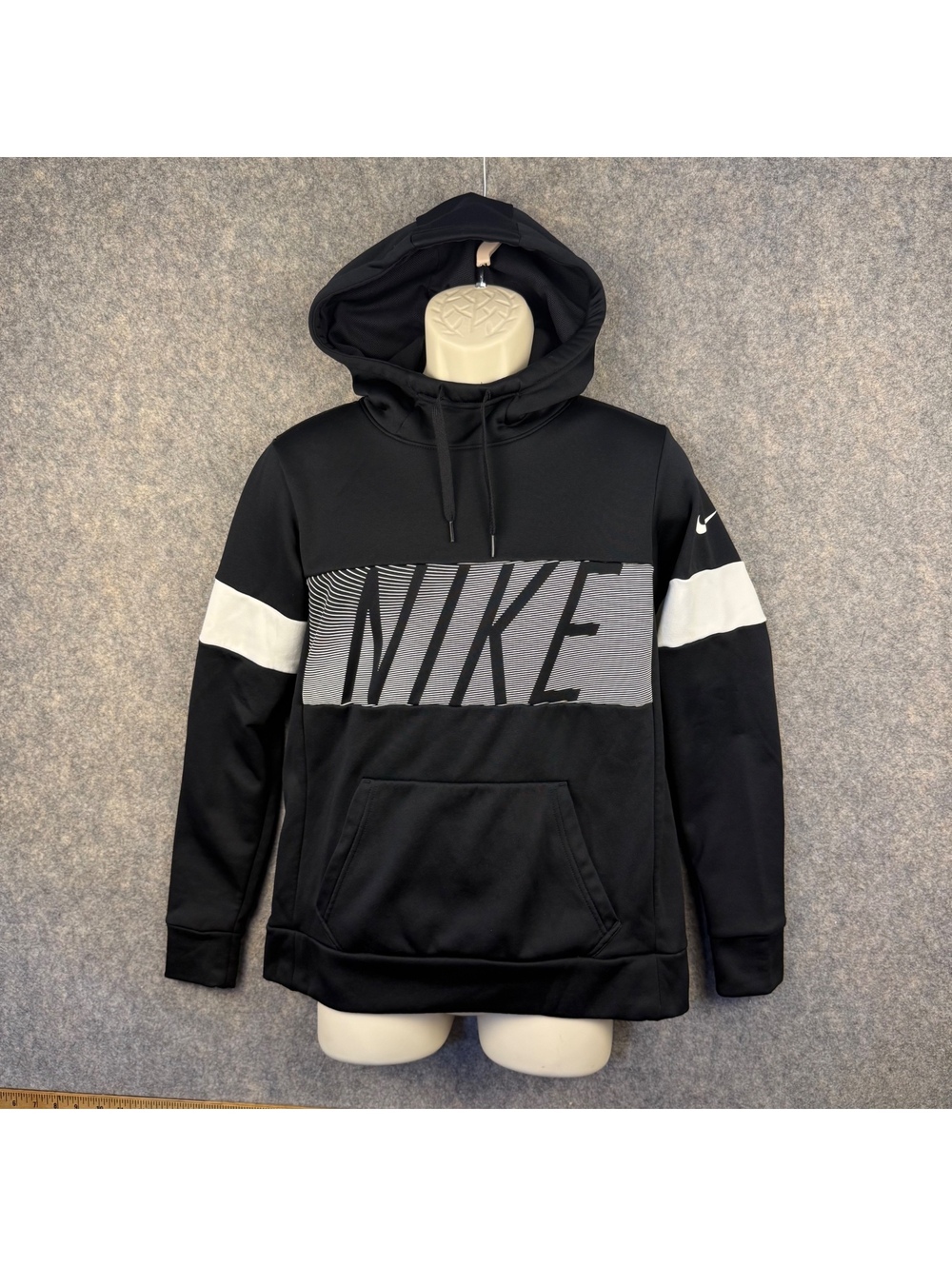 Nike Dri-Fit Hoodie Black White Men Size Small School Outdoor 864